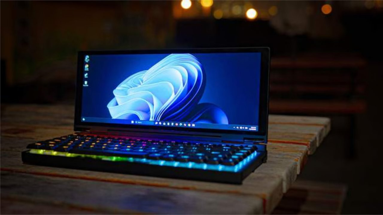 [27/02/2026] Keebmon trifft mit seinem Keyboard-Mini-PC einen Nerv: Die Kickstarter-Kampagne knackt die 700.000-Euro-Marke. Gleichzeitig werden Rufe nach nachvollziehbaren Hardware-Beweisen lauter.