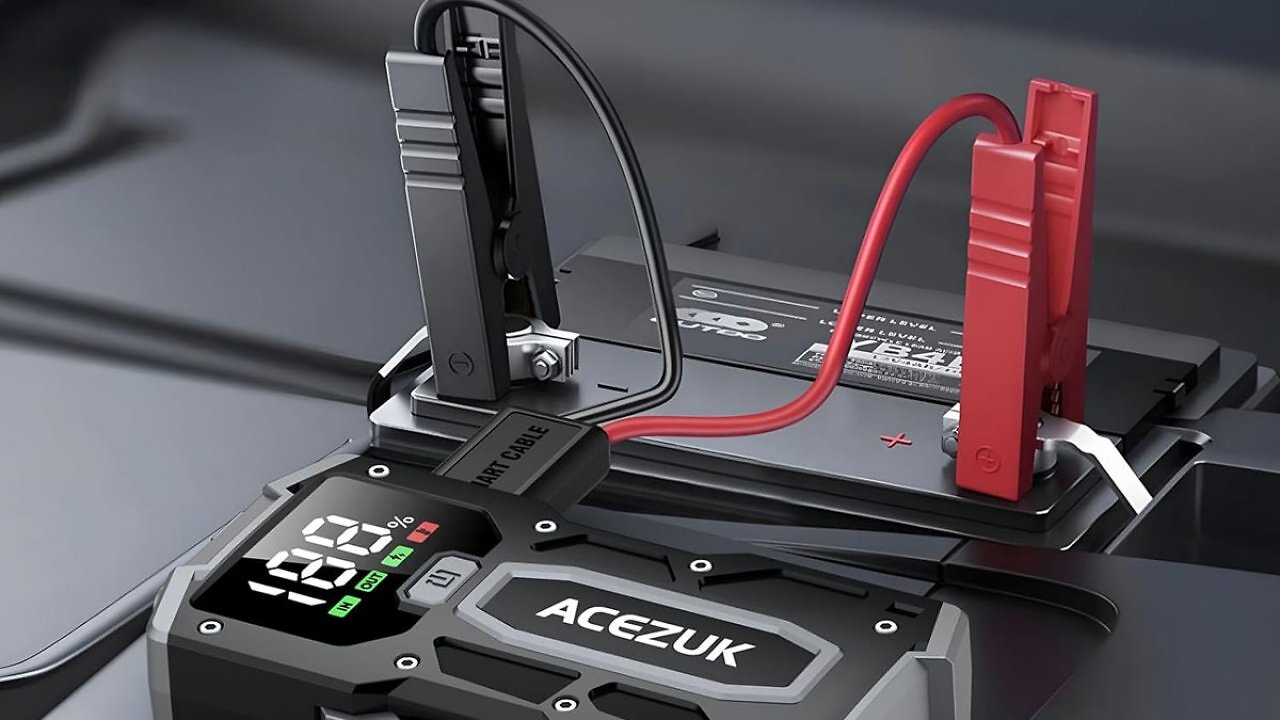 Amazon-Bestseller für Auto-Notfälle stark reduziert: Starthilfe-Powerbank im Preissturz