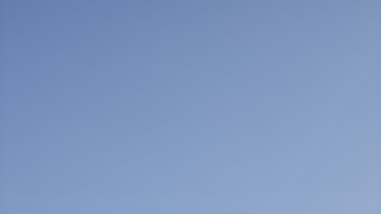 Bild eines blauen Himmels