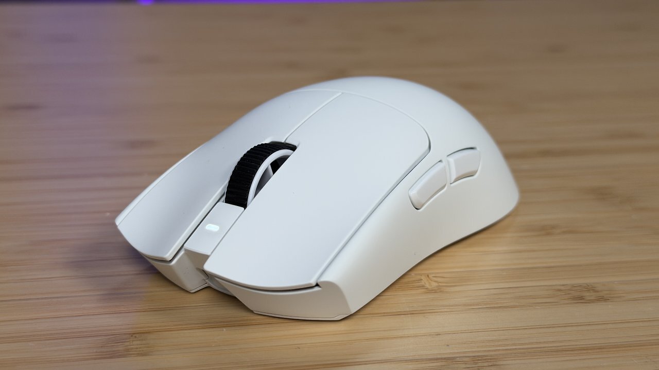 [20/03/2026] Der Wechsel vom mechanischen Mausrad (Razer Viper V3 Pro) zur optischen Variante der Razer Viper V4 Pro sollte sich auf dessen Lebensdauer auswirken.