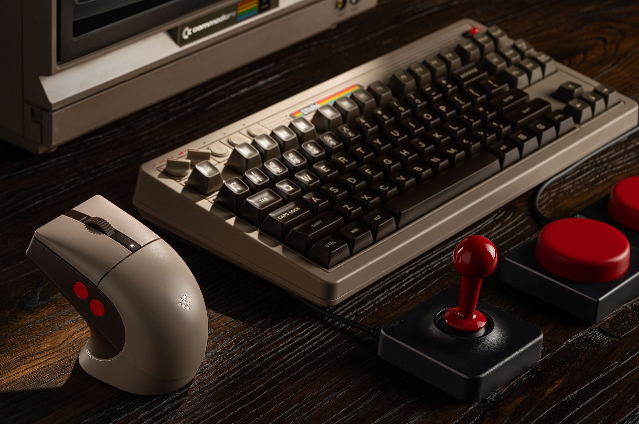 [15/03/2026] 8BitDo Retro R8 Mouse - C64 Edition