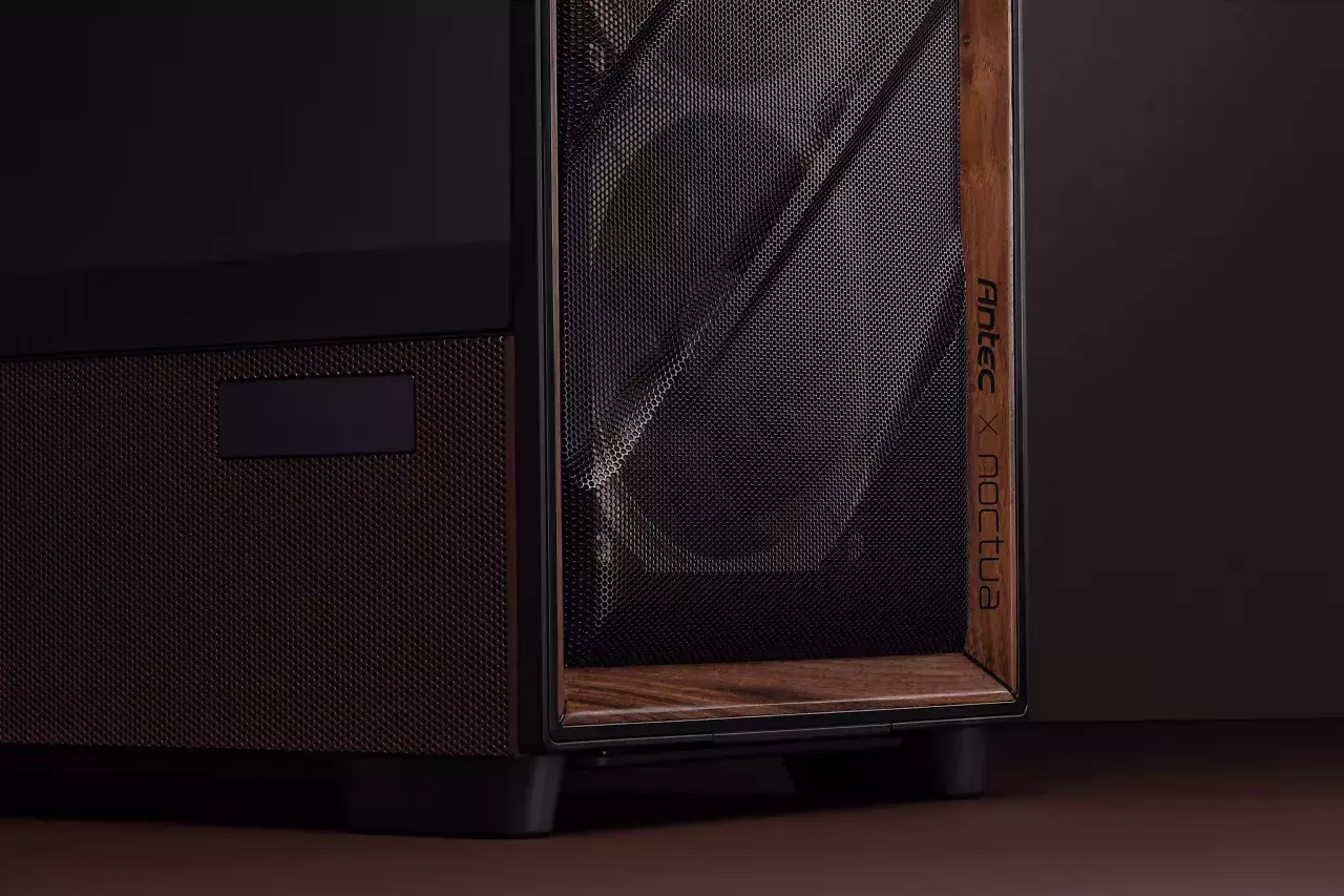 [17/03/2026] Antec, Asus, Noctua und Seasonic liefern ein High-End-Setup für Enthusiasten. Das braune Komplettpaket sieht speziell aus, bietet viel Leistung und kostet entsprechend. (2)