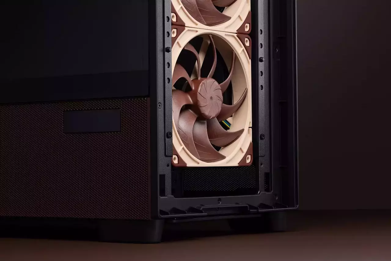[17/03/2026] Antec, Asus, Noctua und Seasonic liefern ein High-End-Setup für Enthusiasten. Das braune Komplettpaket sieht speziell aus, bietet viel Leistung und kostet entsprechend. (4)
