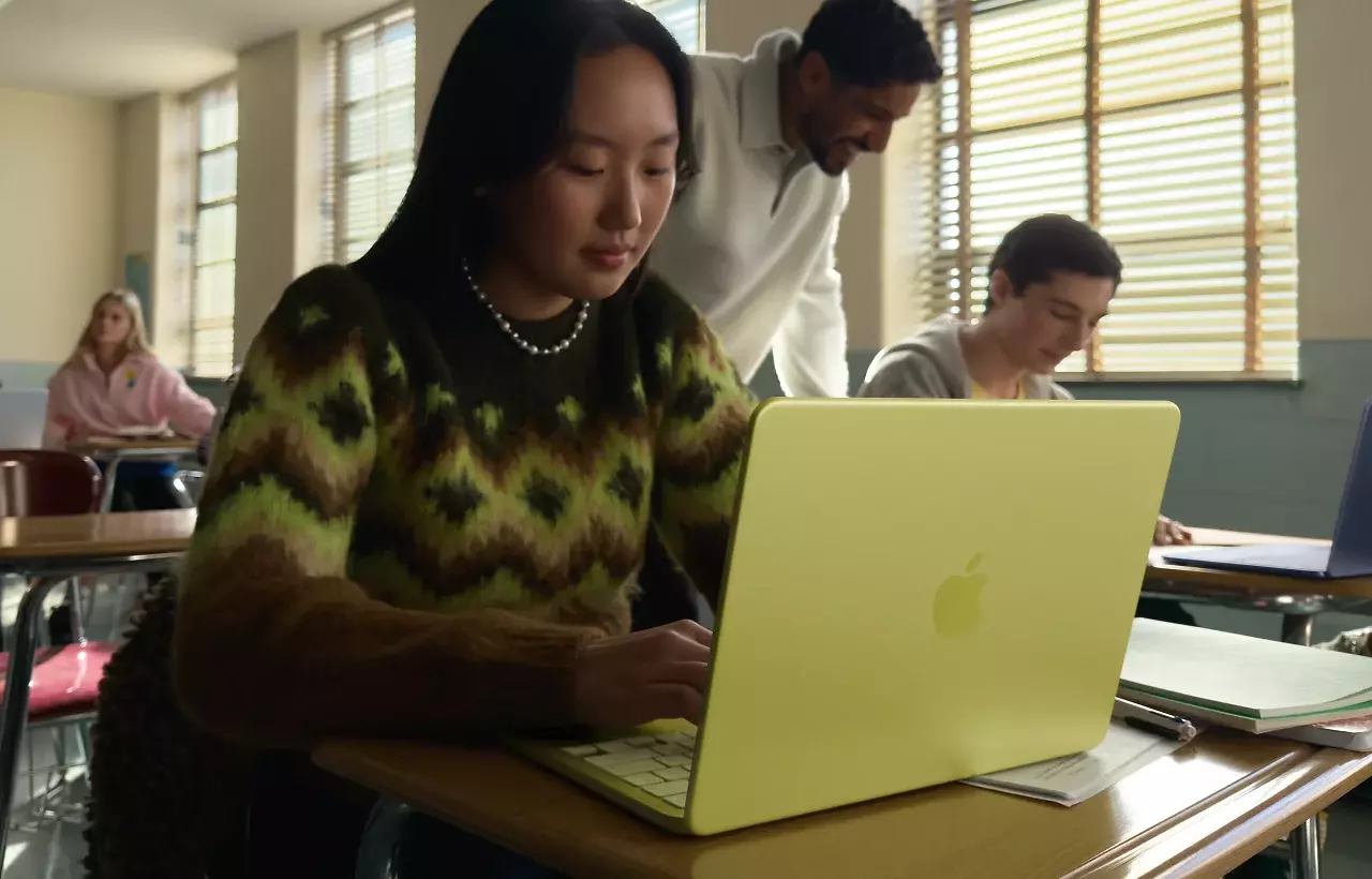 [04/03/2026] Apple bestätigt das MacBook Neo: Neues Einstiegs-Notebook, das erstmals auf einen iPhone-Prozessor setzt.