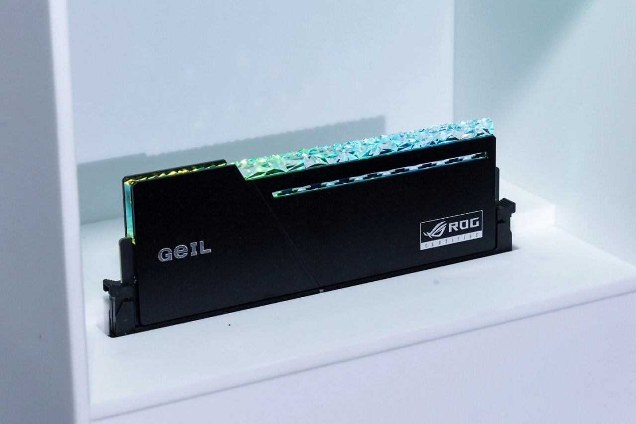 Auch GEIL hat ein DDR5-Speicherkit mit Asus ROG Certified