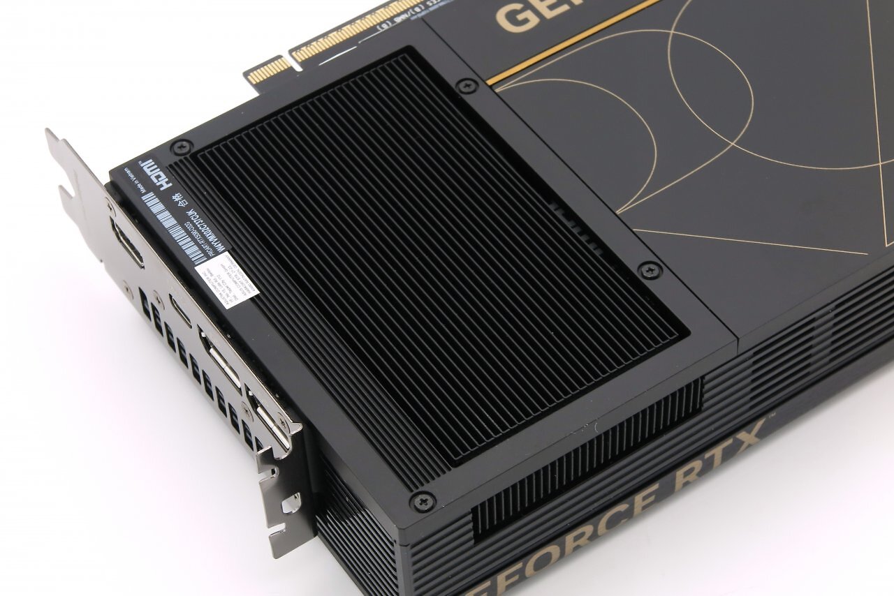 [08/05/2026] Asus RTX 5090 Proart (10)