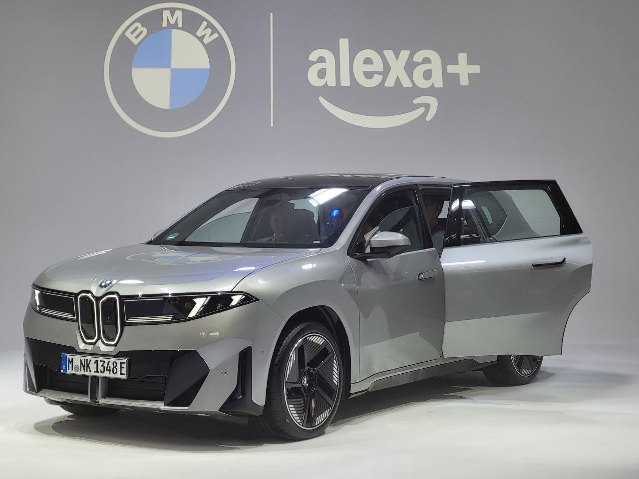 [06/05/2026] Ab sofort: BMW iX3 mit Alexa und BMW Intelligent Personal Assistant Sprachsteuerung. Weitere BMW-Modelle erhalten noch in 2026 das Update auf Alexa+.