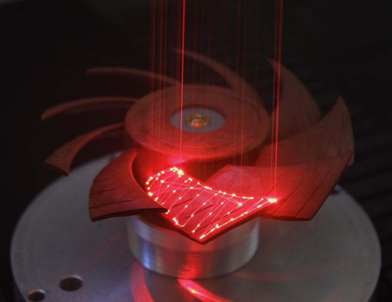 [02/05/2026] Vermessung des Rotors eines Noctua NF A12x25-G2 Chromax mit Laser-Doppler-Anemometrie.