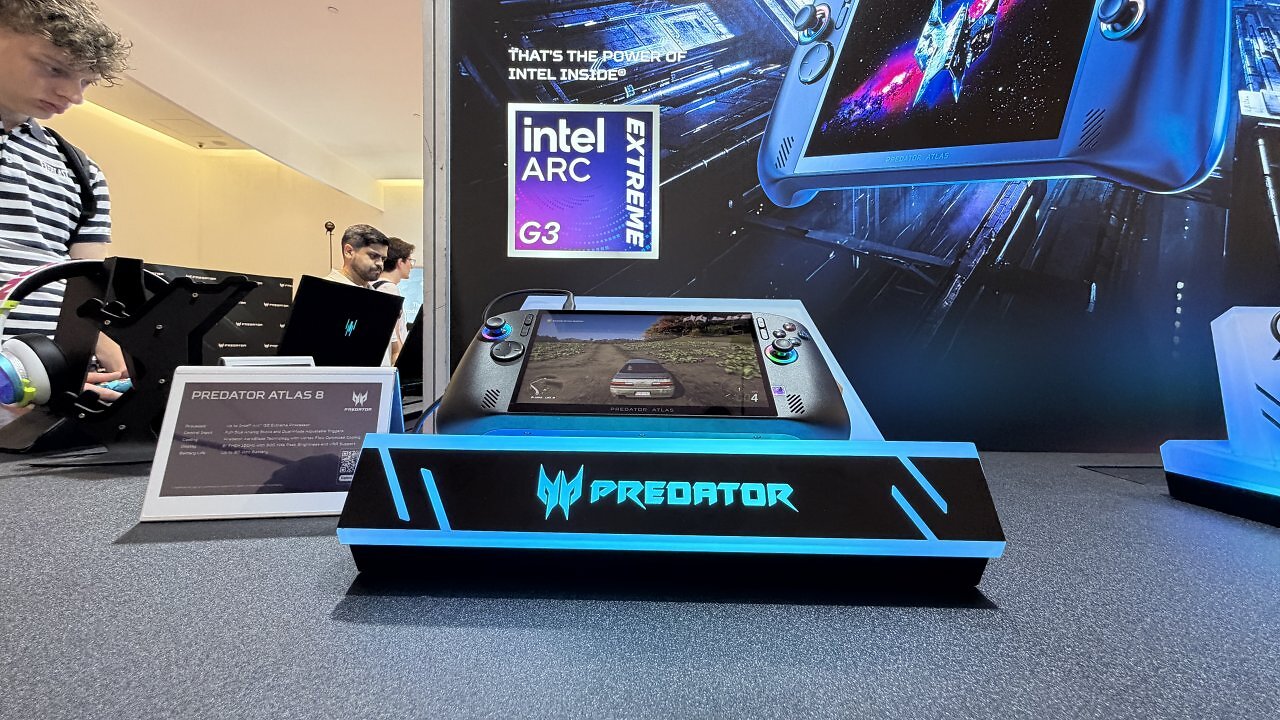 [02/06/2026] Acer Predator Atlas 8 mit Intel G3 Extreme (3)