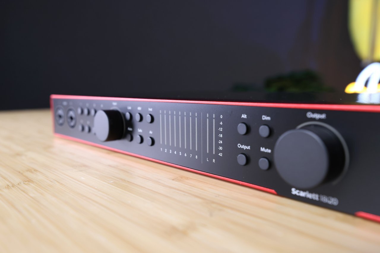 [30/06/2026] Focusrite Scarlett 2i2 & 18i20 (8)
