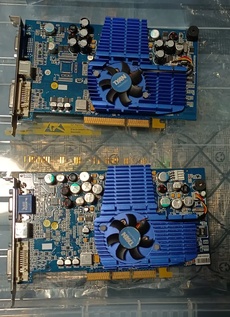 [18/06/2026] Maniac_81: Radeon 9600 und 9800 Pro von Tyan