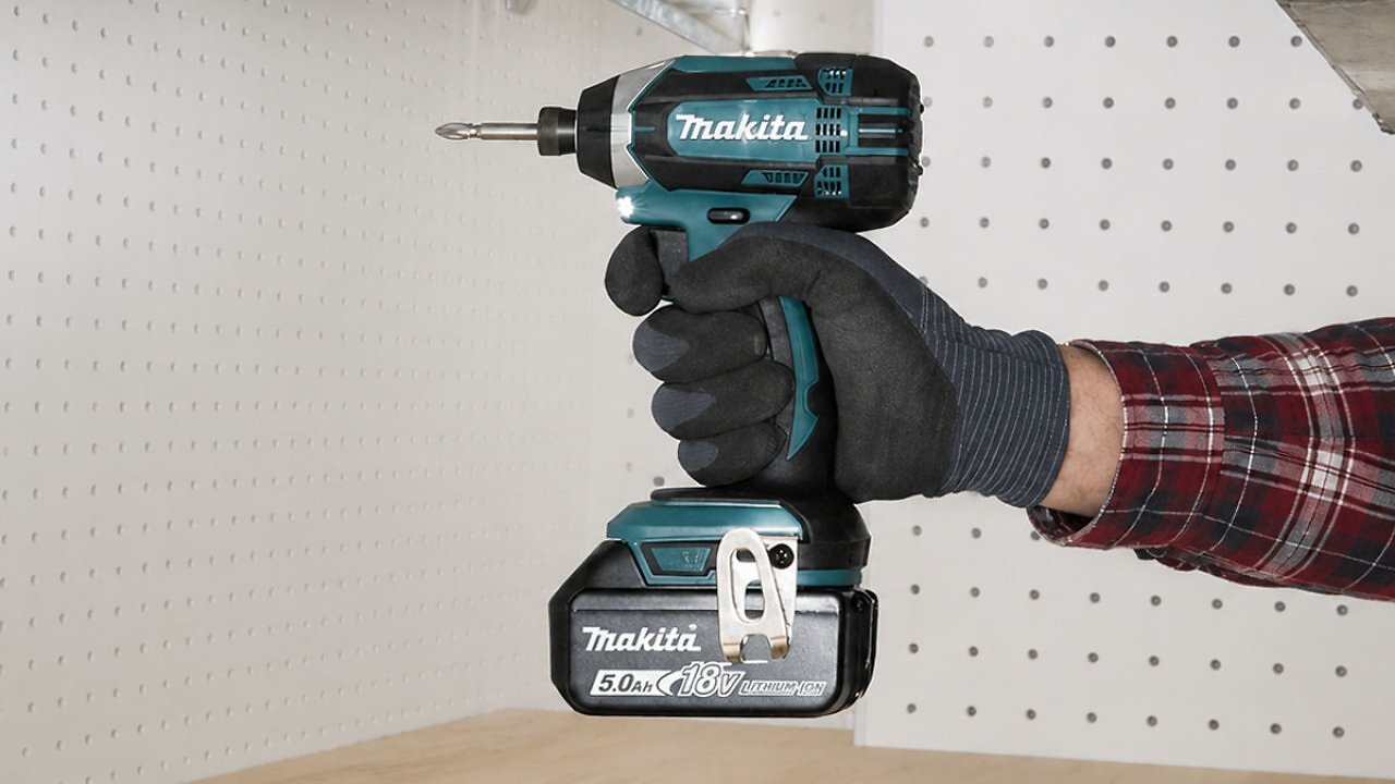 [11/06/2026] Beliebtester Schlagschrauber bei Amazon kostet keine 70€: Makita 18V-Akkuschrauber mit 165 Nm