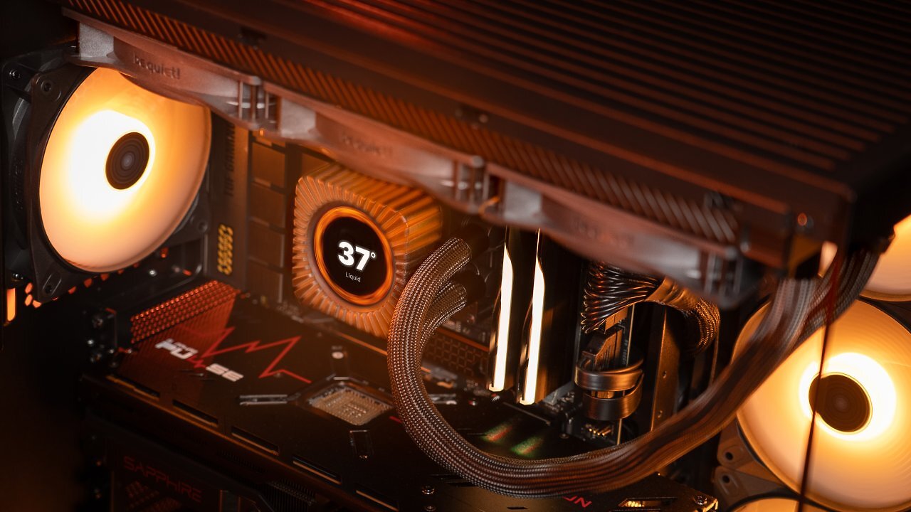 [02/06/2026] bq computex2026 light loop io lcd 16x9 2