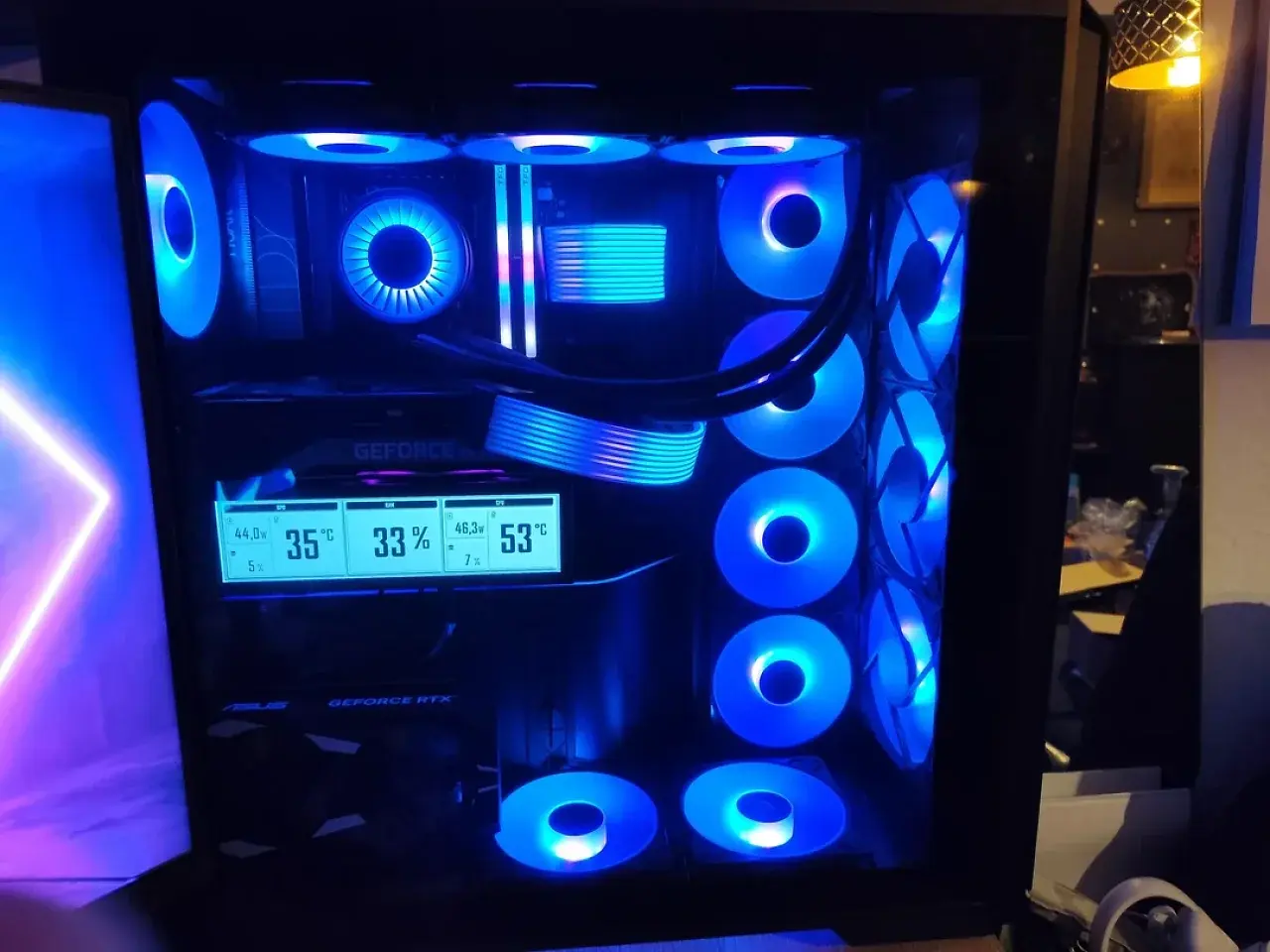 [24/07/2026] RTX 3090 rendert, RTX 3050 generiert Frames: Mit Lossless Scaling holt ein Reddit-Nutzer 144 Fps in 4K aus einem ungewöhnlichen GPU-Duo.