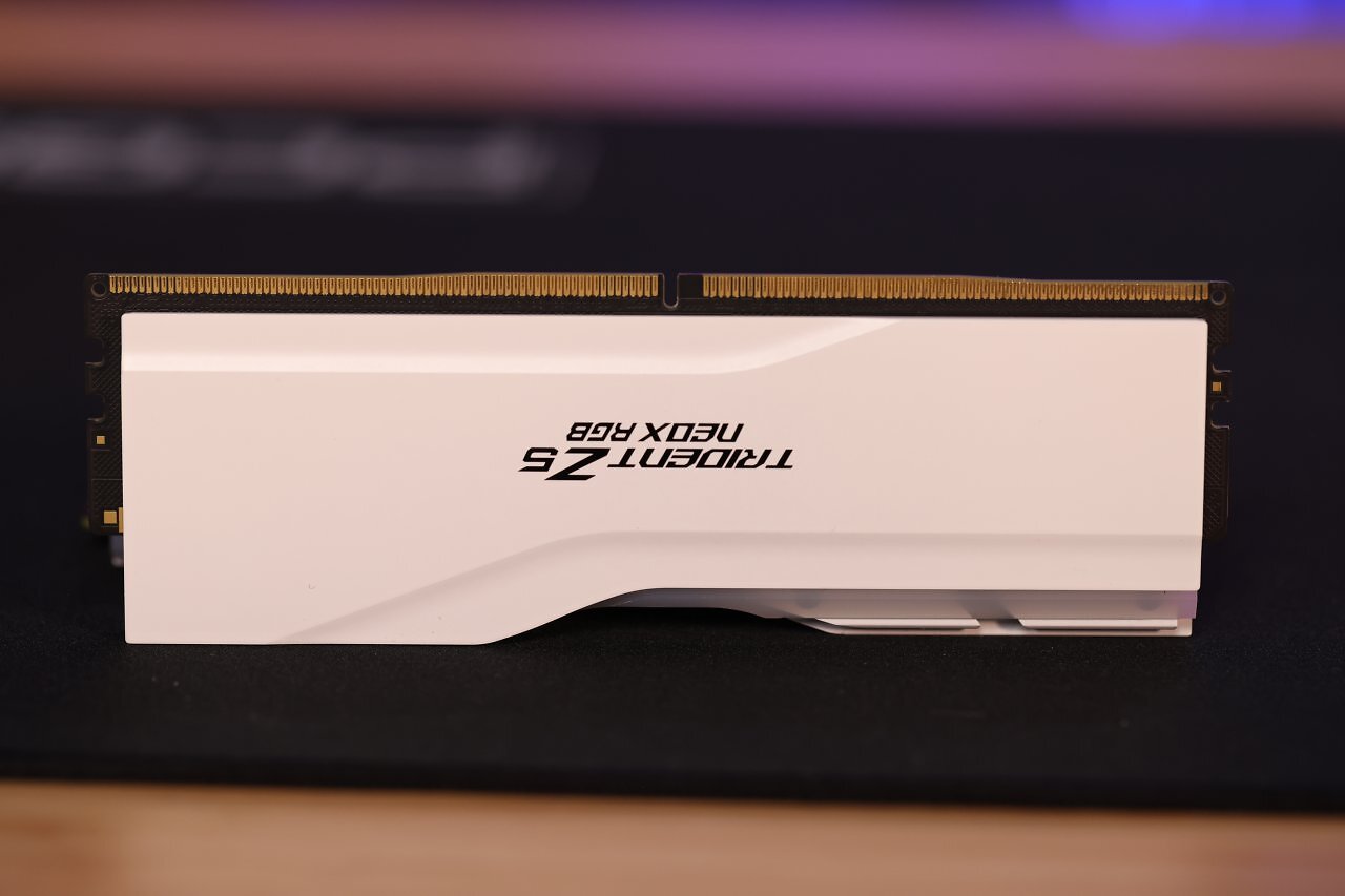 [08/07/2026] AMD EXPO Ultra Low Latency im Test: Bis zu 14 Prozent mehr Fps auf Knopfdruck (4)