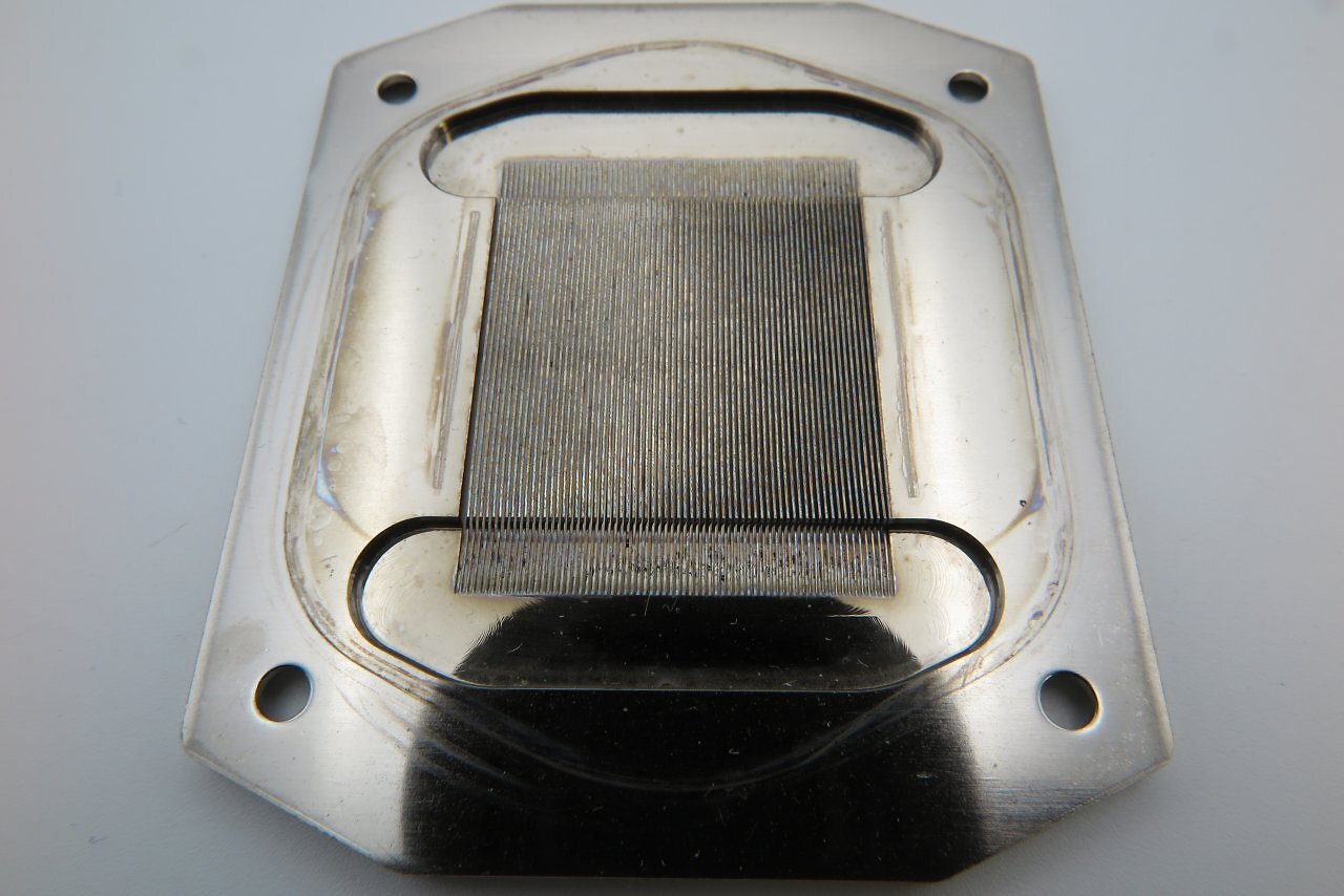 [07/20/2026] The Heatkiller IV Pro’s cold plate set the standard 11 years ago, but Aquacomputer’s Kryos Next surpassed it only a short time later.&nbsp;