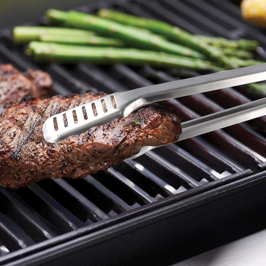 [10/07/2026] Tiefstpreis auf Amazon verpasst: Diese Grillzange mit wichtiger Funktion lohnt sich auch zum günstigen Normalpreis