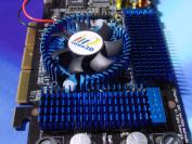 Günstiger Directx-8-Einstieg: Die Tornado GeForce3 Ti-200 wird schon für unter 500 Mark verkauft - und das trotz sehr guter Ausstattung. Ein echter Preistipp.