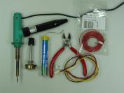 Sie benötigen: Lötzinn, einenLötkolben (30 bis 50 Watt), einen Seitenschneider
einen Potenziometer (250 Ohm, 4 Watt), einen Schrumpfschlauch und etwas
Litzedraht.