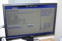 Das BIOS hat die "Opteron 2210"-CPUs korrekt erkannt.
