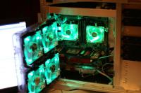 AMD Agena FX in einem 4x4-System: zwei CPUs mit je vier Kernen (Bild: Hardspell.com)