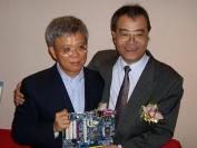 Links: Chairman Xu Shichang (Bild: hkepc.com)