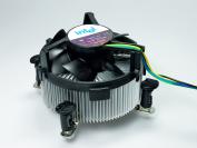 Zum Vergleich: Der Standard-Boxed-Kühler älterer Core-2-Prozessoren. (Bild: PCGH)