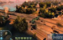 [b]World in Conflict[/b]: In der Mitte des Bildschirms erscheint beim Akkubetrieb ein Batteriesymbol. Füllt sich der Akku an der Steckdose, verschwindet es bei 100 Prozent. (Bild: PCGH)