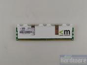 Muchkins [b]996580w[/b]: Fünf Leser testen das weiße [b]DDR2-800[/b]-Kit und dürfen es behalten. (Bild: PCGH)