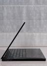 Das Voodoo Envy 113 ist nur 1,8 Zentimeter hoch.