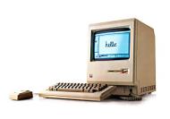 (Platz 2: Apple) Das von Xerox übernommene grafische Benutzerinterface (siehe Platz 3: Xerox) hatte Apple schon mit dem Lisa-Computer auf den Markt gebracht, doch erst der Macintosh von 1984 machte es populär. Im Gegensatz zum DOS-PC ließen sich damit Textdokumente so anzeigen, wie sie später auch auf Papier aussahen (WYSIWYG-Prinzip); dadurch führte Apple gemeinsam mit Adobe später auch das Desktop-Publishing ein. Viele Jahre lang blieb seine Benutzerfreundlichkeit unerreicht.