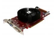 Powercolor spendiert der Radeon HD 4830 ab Werk ein eigenes Kühlkonzept (Bild: Powercolor)