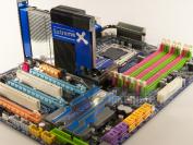 Das [url=http://www.pcgameshardware.de/aid,666595/Bildergalerie/Gigabyte_EX58-Extreme_-_weitere_Core-i7-Platine_im_PCGH-Testlab_angekommen/]Gigabyte EX58-Extreme[/url] liegt momentan bei 280 Euro. 