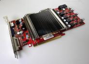 Geforce GTS 250 2GB von Palit - neu im Test-Labor der PC Games Hardware. (12)