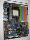 MSI 790GX-8D (1)