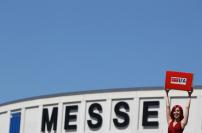 IFA 2010: Bundeskanzlerin eröffnet größte Unterhaltungsmesse (Im Bild: Miss IFA) (2)