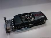 Asus Rampage III Black Edition und Asus HD 6870 DirectCU