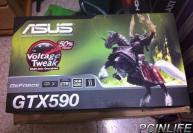 Asus Geforce GTX 590: Unboxing-Bilder der neuen Dual-GPU-Grafikkarte