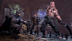 Batman: Arkham City - E3-Screenshots zeigen in Action mit Enterhaken, Sichel und Schusswaffen (1)