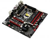 Asus Maximus IV Gene-Z mit Watercool-Kühlern in der LT-Ausführung.