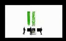 [b]Intel Pentium III[/b] Der Chiphersteller hat die skurrile "Blue Man Group" für mehrere Werbespots und Prozessoren engagiert. Der bekannteste Spot dürfte der für die Pentium-3-Generation sein. [url=http://www.youtube.com/watch?v=JXnvVlNOcoM ]Youtube-Link[/url]
