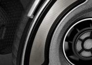 Sennheiser hat mit dem HD 700 einen neuen High-End-Kopfhörer aus hochwertigen Materialien vorgestellt. (1)