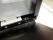Lian Li PC Q12: Die neue Klickbefestigung wurde erstmals auf der Computex 2011 demonstriert. Zur CES 2012 haben alle seit damals entwickelten Prototypen das Prinzip übernommen.