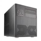 Der Xigmatek Gigas Cube aus gebürstetem Aluminium ist sowohl für Wohnzimmer-PCs als auch für Gaming-PCs geeignet. (1)