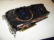 Cebit 2012: Sapphire zeigt die Radeon HD 7970 Dual-Fan (OC) (1)