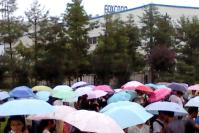 iPhone 5: Arbeiter-Ansturm bei Foxconn - tausende Chinesen bauen das Apple-Smartphone