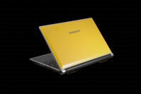 Gigabyte Gaming Notebook P2542G (1)