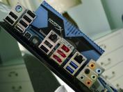 CES 2013: Asus P9X79-E WS - High-End-Board für 128 GByte DDR3-RAM und vier Grafikkarten (1)