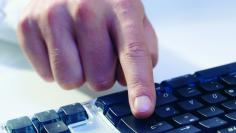 Studie: Risiko für die Suchtgefahr bei Computer-Spielern an Fingern ableitbar