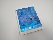  iPad Air: Tablet mit Model-Maßen (1)